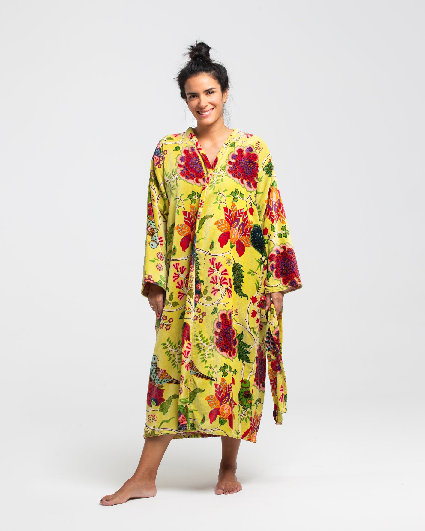 YELLOW GARDEN VELVET KIMONO