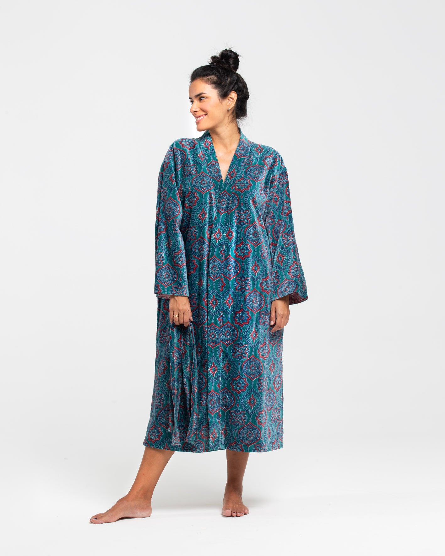 BLUE KALEIDOSCOPE VELVET KIMONO