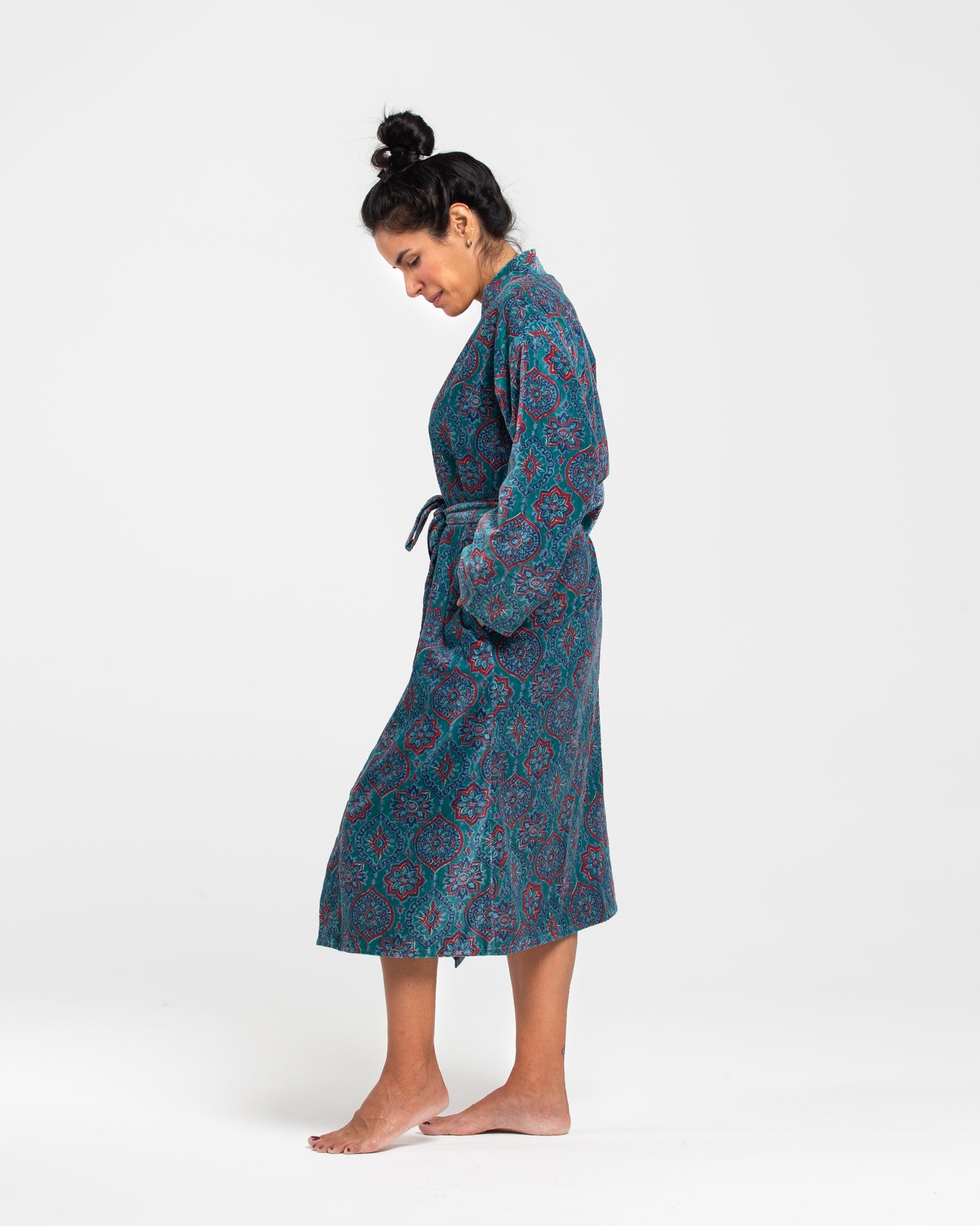 BLUE KALEIDOSCOPE VELVET KIMONO