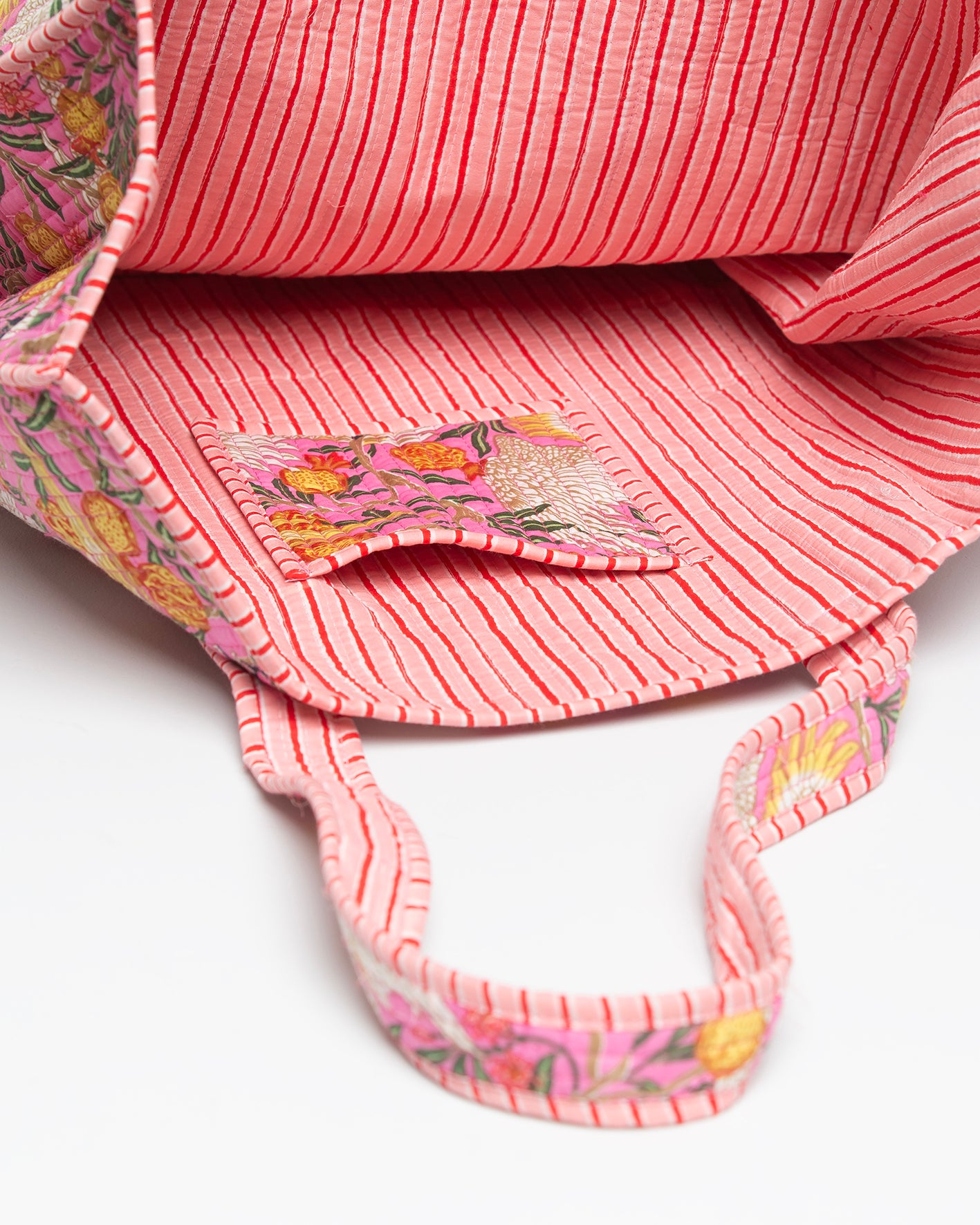 GARDEN OF BIRDS PRINTED PINK BAG